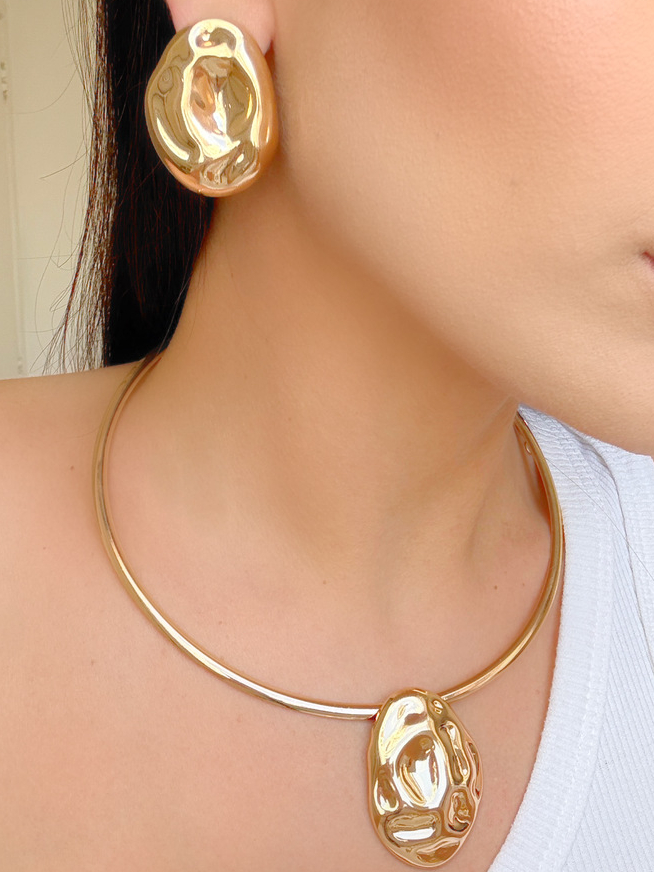 Conjunto Colar + Brinco Orgânico Moderno – Dourado / Prateado